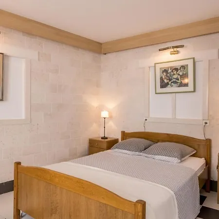 Katarina Apartment